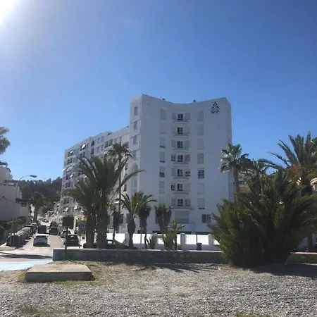 Playa Y Piscina Velilla Park Pondos アパート